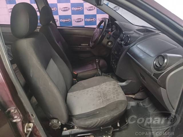 2011 FORD FIESTA 