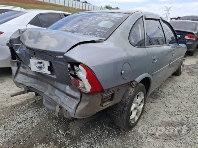 2001 CHEVROLET VECTRA 