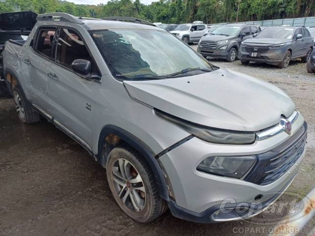 2017 FIAT TORO 