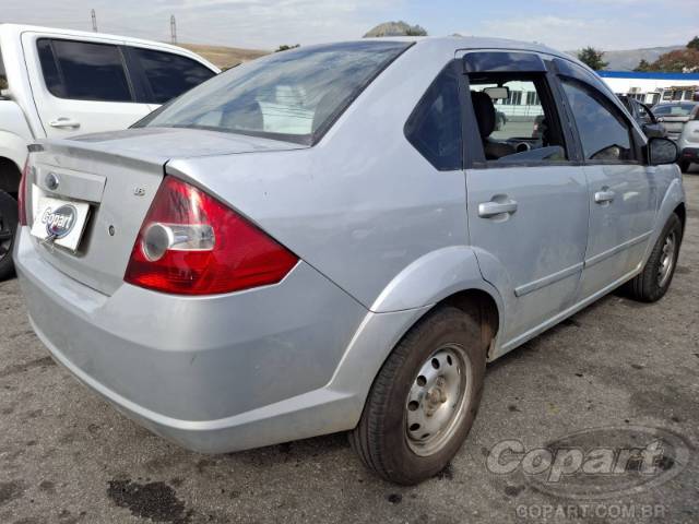 2008 FORD FIESTA SEDAN 