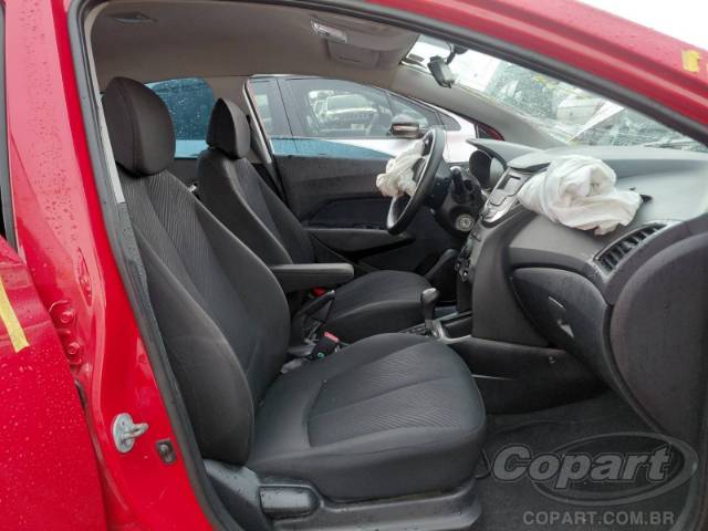 2015 HYUNDAI HB20 