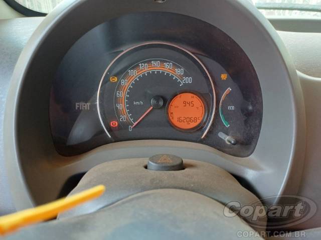 2015 FIAT UNO 