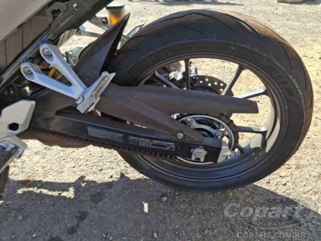 2026 HONDA CB 300F 