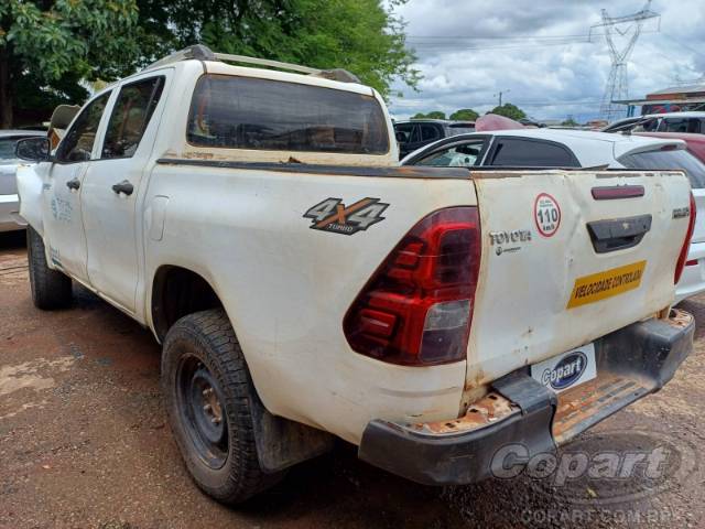 2019 TOYOTA HILUX CD 