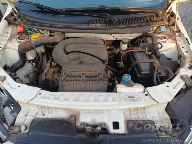 2015 FIAT GRAND SIENA 