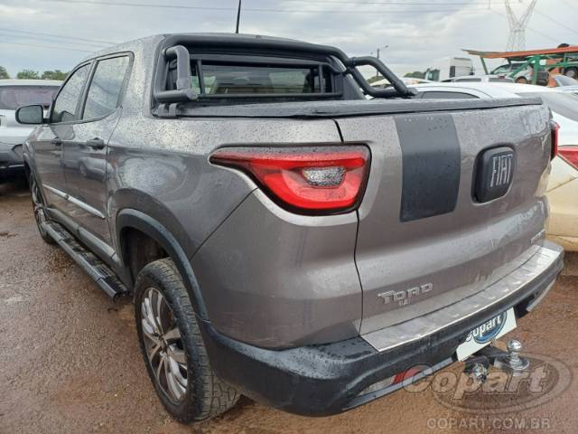 2021 FIAT TORO 