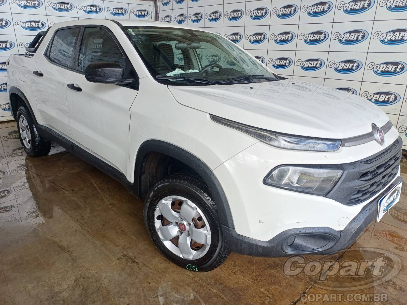 Veículo Fiat Toro Fiat Toro Endurance AT6 1.8 16V E.Torq 2020 Médio Dano Lateral 2020 em leilão