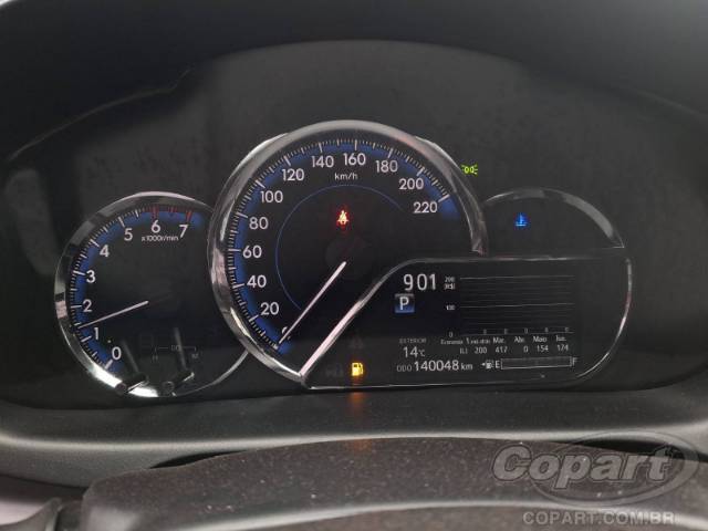 2022 TOYOTA YARIS SEDA 