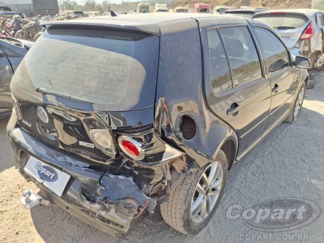 2011 VOLKSWAGEN GOLF 