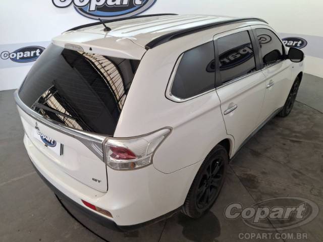 2015 MITSUBISHI OUTLANDER 