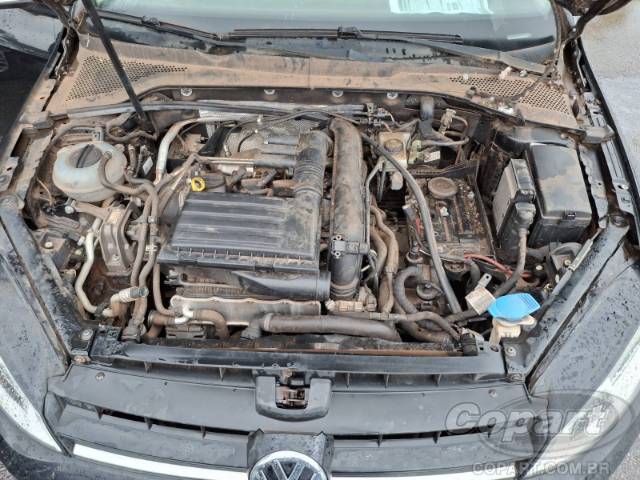 2015 VOLKSWAGEN GOLF 