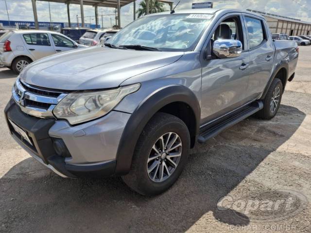 2021 MITSUBISHI L200 TRITON 