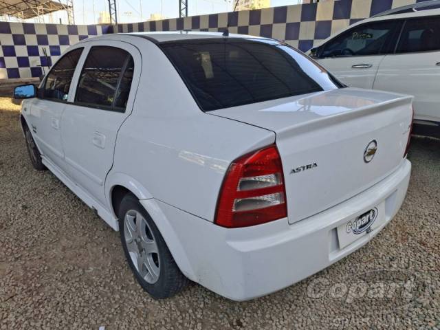 2009 CHEVROLET ASTRA SEDAN 