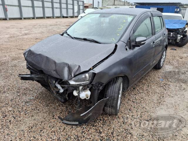 2012 VOLKSWAGEN FOX 