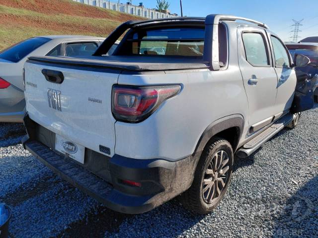 2025 FIAT STRADA CD 