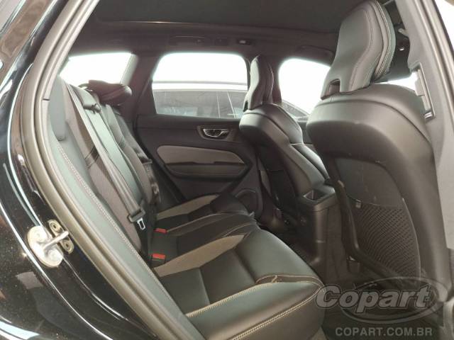2023 VOLVO XC60 