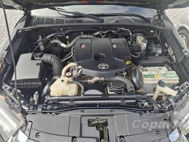 2021 TOYOTA HILUX CD 