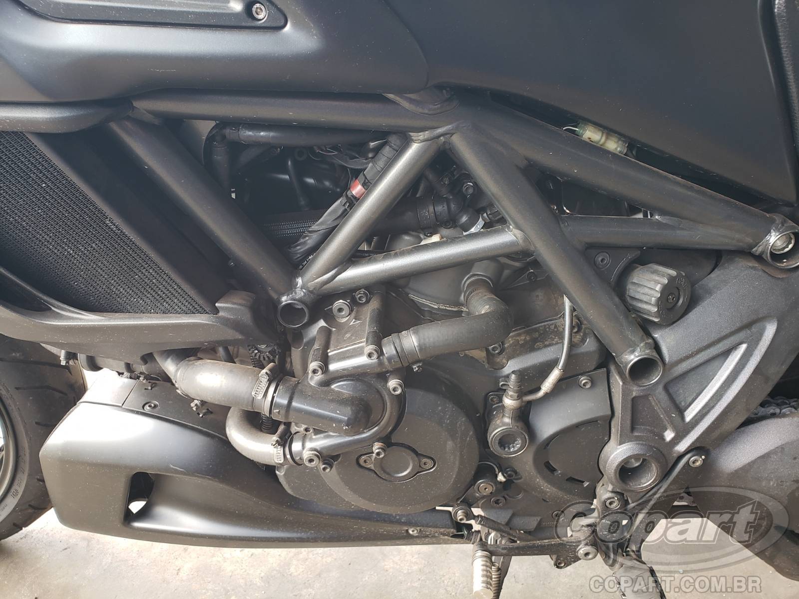 Foto 9 de 10: 2015 DUCATI DIAVEL
