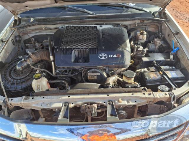 2015 TOYOTA HILUX SW4 