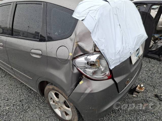 2009 HONDA FIT 