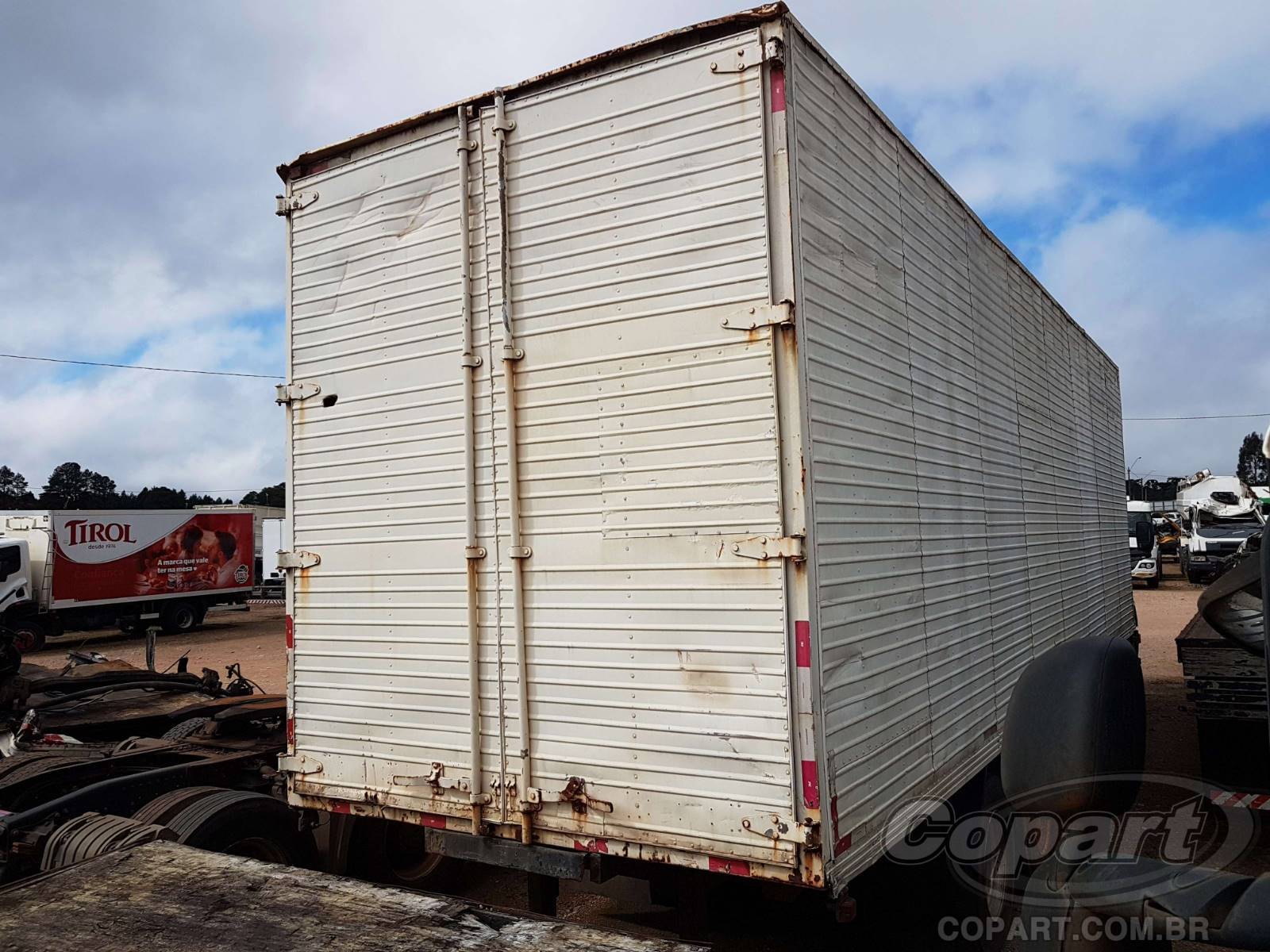 Foto 4: 2011 FORD CARGO 2422E