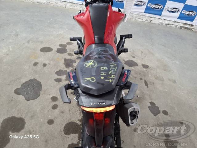 2024 HONDA CB 300F 