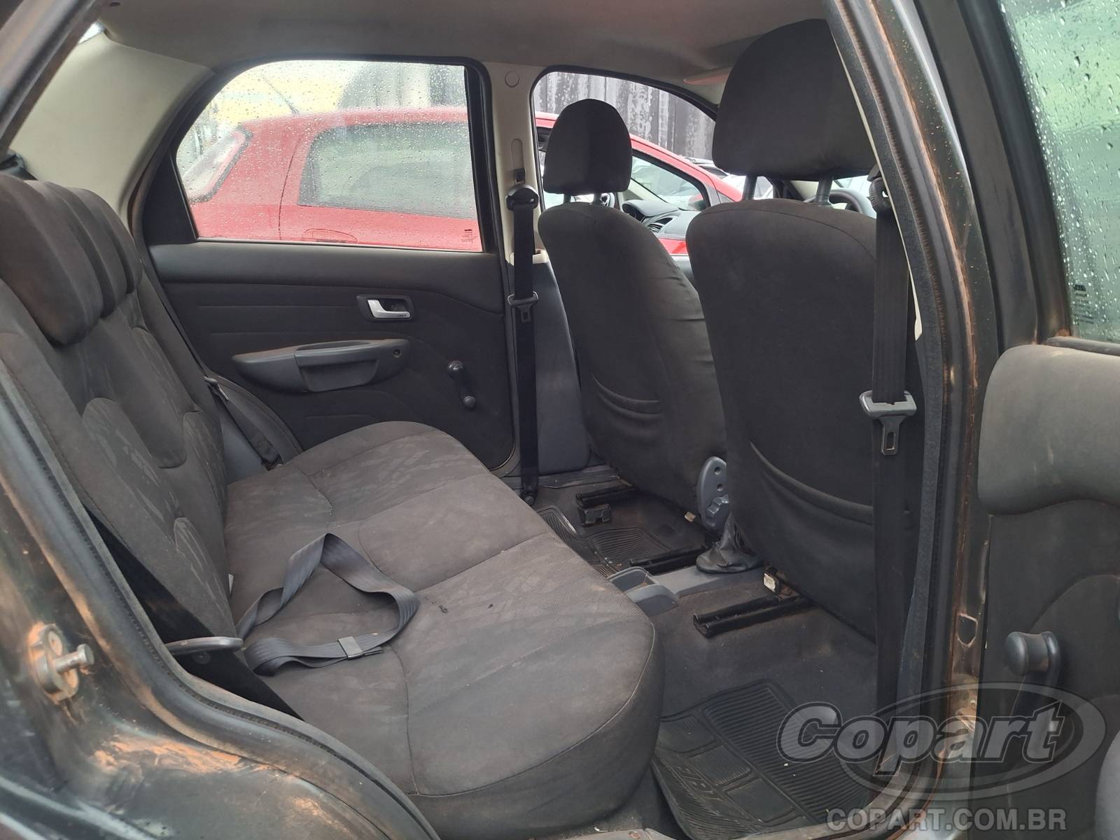2010 FIAT SIENA — foto 6 de 10