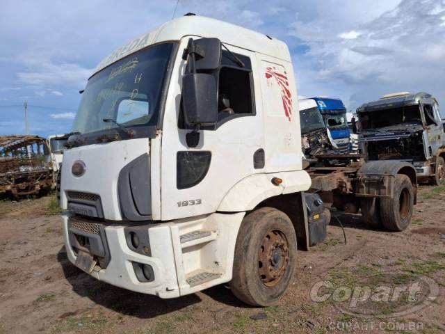 2013 FORD CARGO 1933 