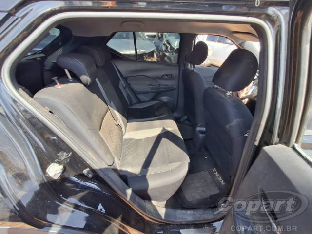 2019 NISSAN KICKS 