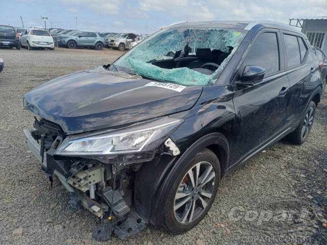 2024 NISSAN KICKS 