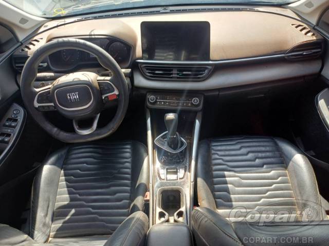2023 FIAT FASTBACK 
