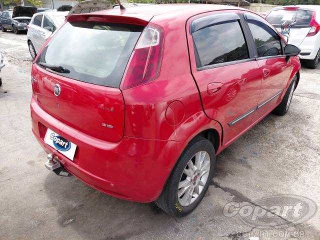 2011 FIAT PUNTO 