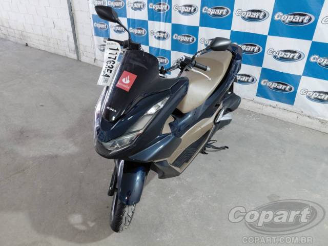 2025 HONDA PCX 