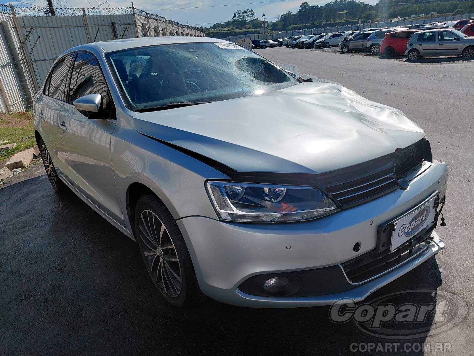 Veículo VW - VolksWagen Jetta Volkswagen Jetta Highline 2.0 16V TSI 2012 Enchente 2012 em leilão
