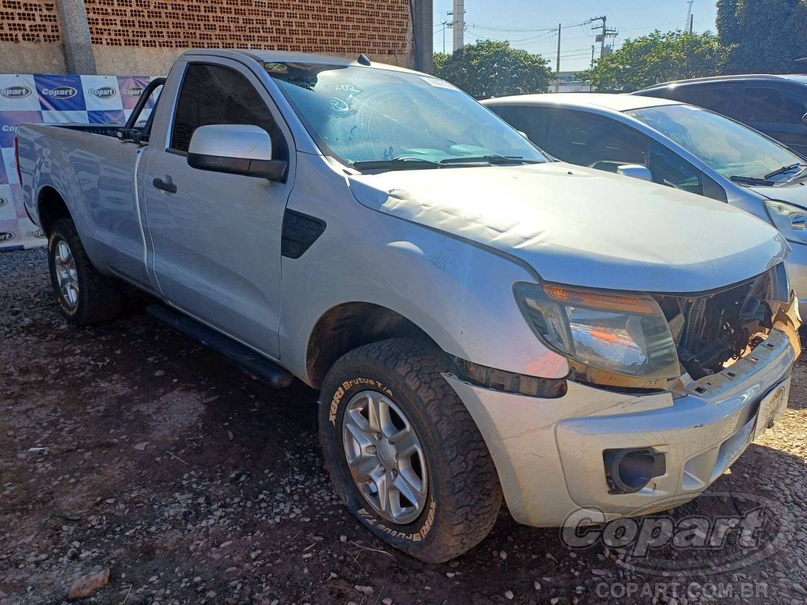 Veículo FORD Ranger 2014 FORD RANGER Ranger XLS 2.5 16V Duratec 2014 em leilão