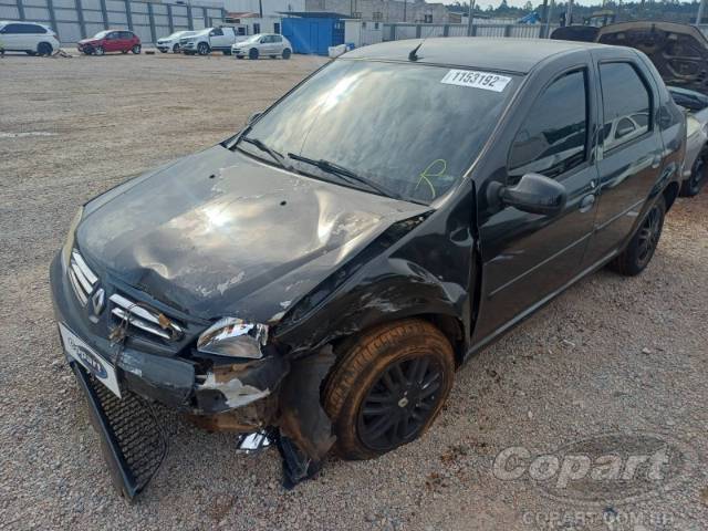2010 RENAULT LOGAN 