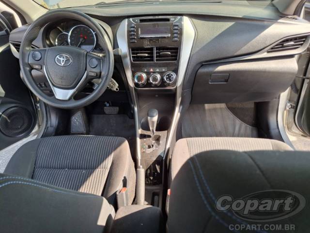 2019 TOYOTA YARIS SEDA 