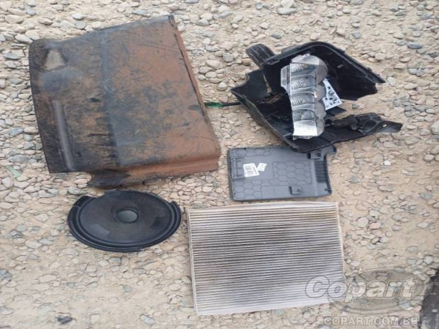 2022 VOLKSWAGEN T-CROSS 