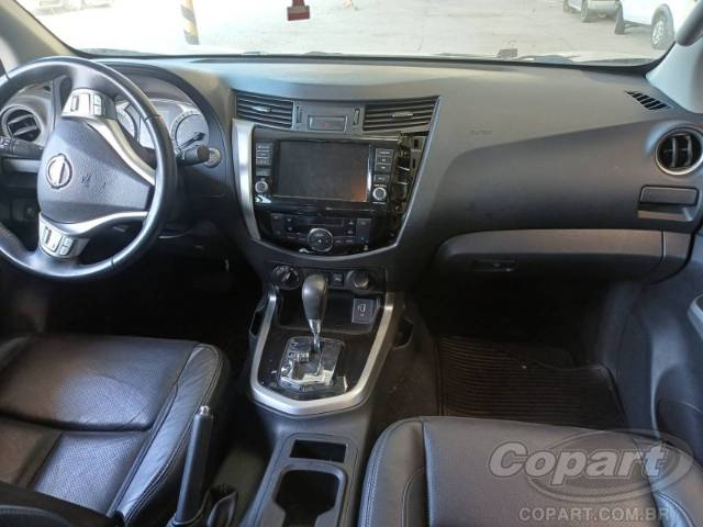 2021 NISSAN FRONTIER CD 