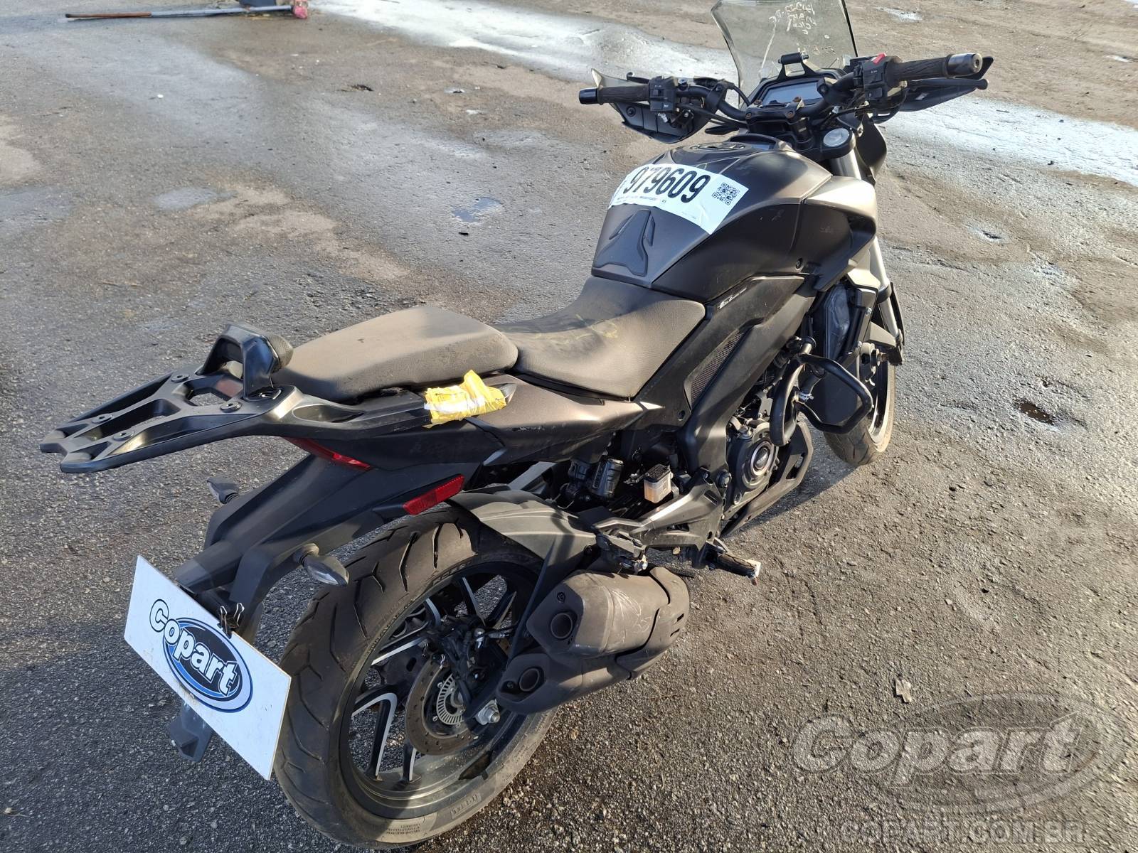 2024 BAJAJ DOMINAR — foto 4 de 10