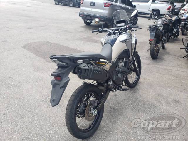 2025 HONDA XRE SAHARA 300 