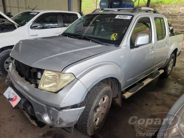 2009 NISSAN FRONTIER CD 