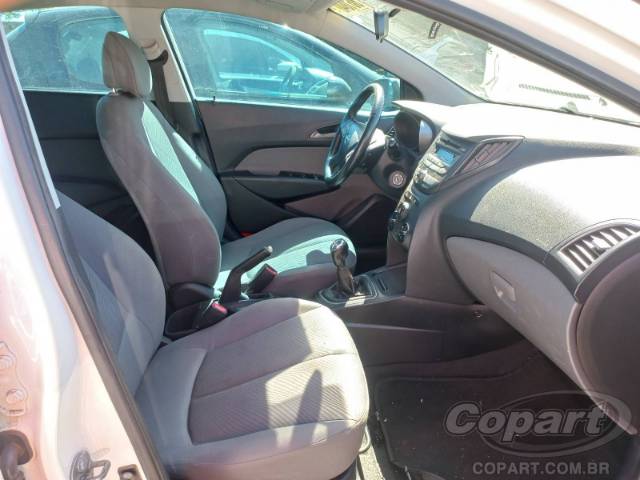 2013 HYUNDAI HB20 
