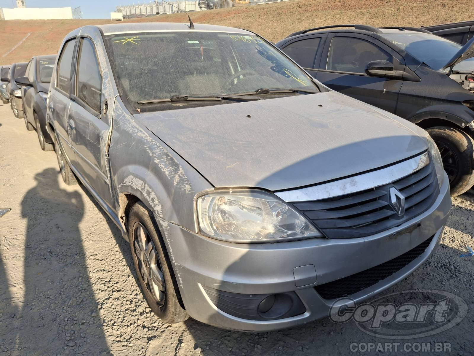 Veículo Renault Logan RENAULT LOGAN 1.6 HI-FLEX 2011 2011 em leilão