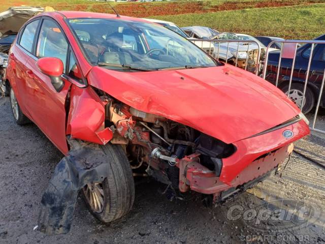 2015 FORD FIESTA 