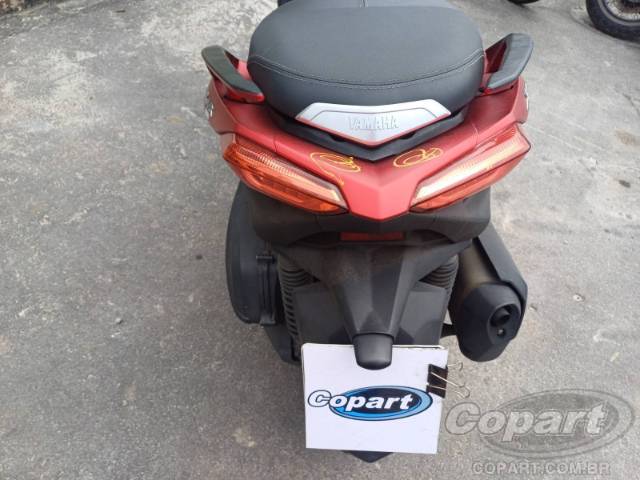 2022 YAMAHA XMAX 