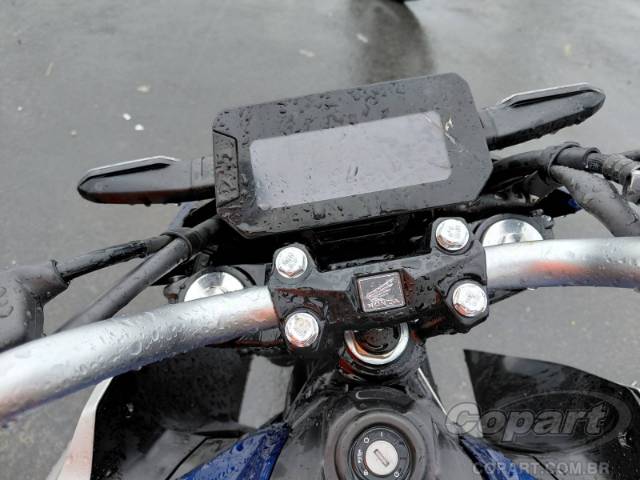 2026 HONDA CB 300F 