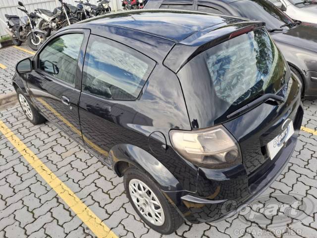 2013 FORD KA 