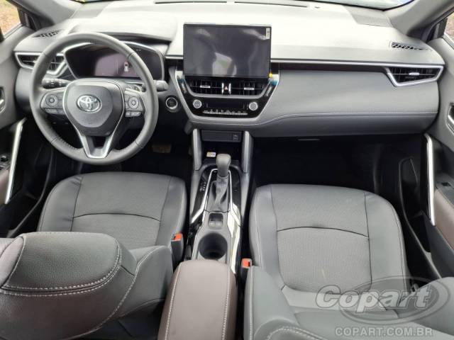 2026 TOYOTA COROLLA CROSS 