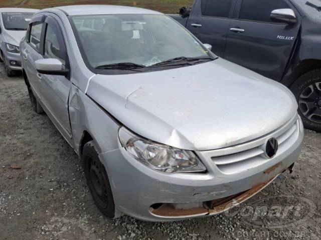 2010 VOLKSWAGEN VOYAGE 